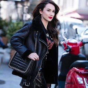 Aso Hailey Baldwin Zara Croc Chain City Bag